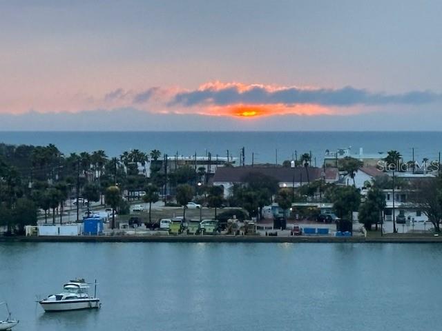 Image 25 of 25 For 610 Island Way 608