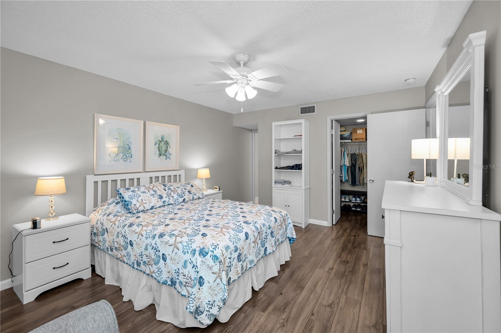 Image 19 of 39 For 110 Cypress Court 3-82