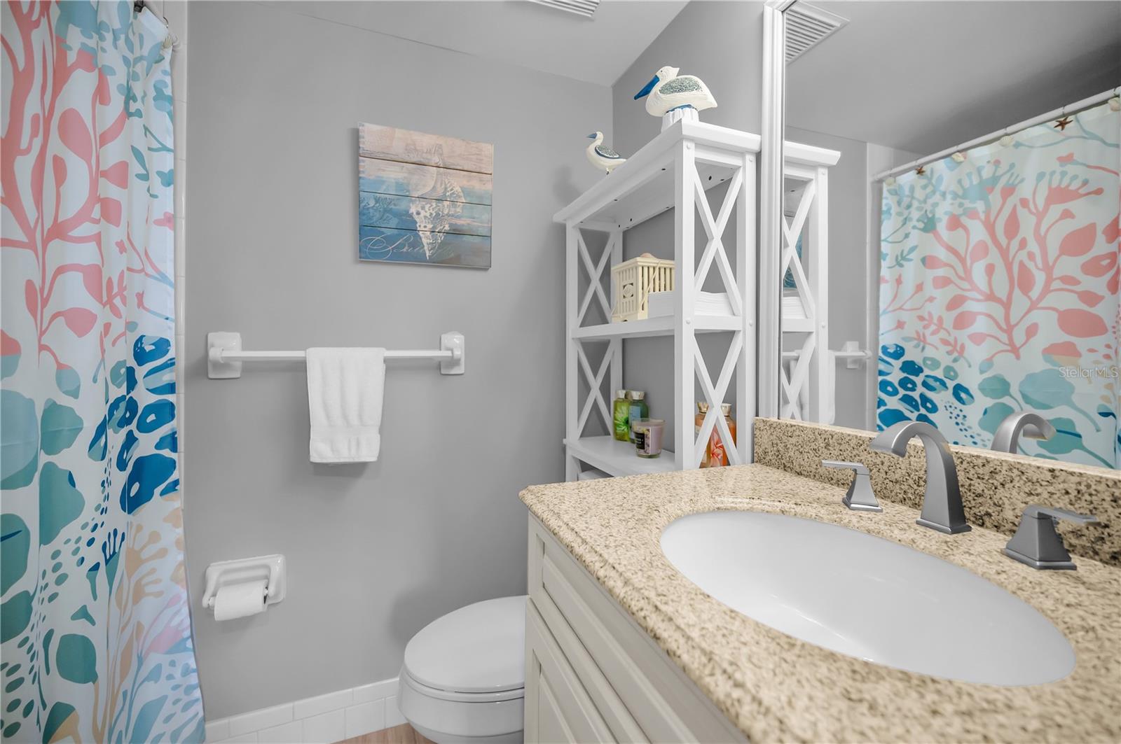 Image 24 of 39 For 110 Cypress Court 3-82