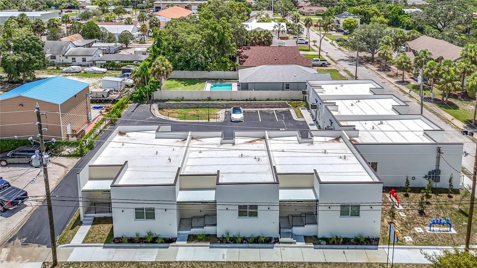 Image 3 of 77 For 401 Boyer Street 2