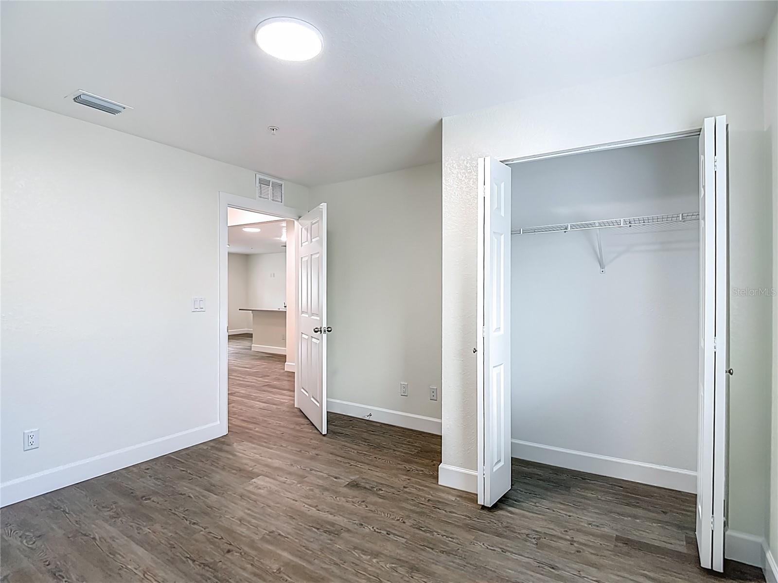 Image 46 of 77 For 401 Boyer Street 2