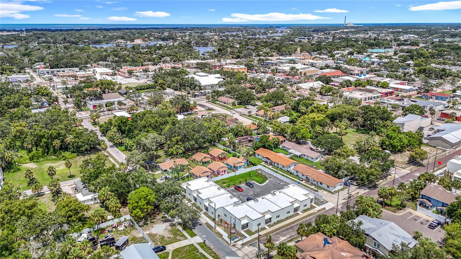 Image 72 of 77 For 401 Boyer Street 2