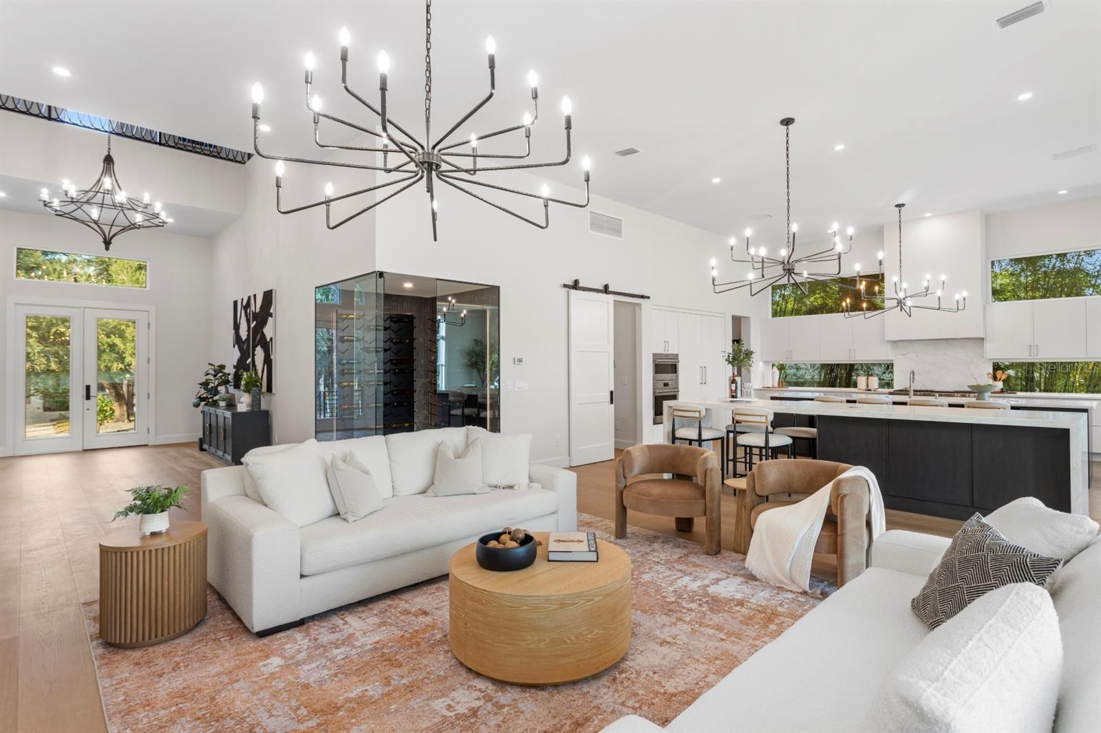 Image 20 of 72 For 4624 San Jose Street