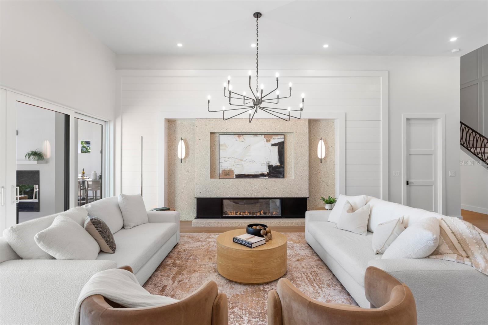 Image 22 of 72 For 4624 San Jose Street