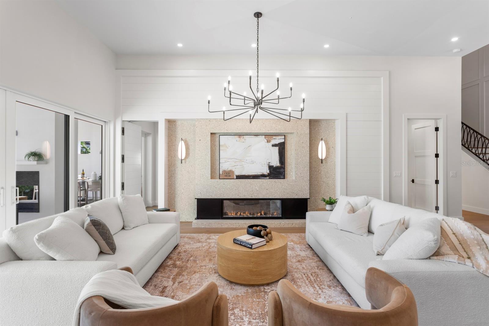 Image 23 of 72 For 4624 San Jose Street