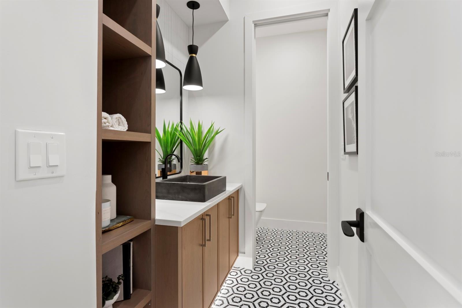 Image 30 of 72 For 4624 San Jose Street