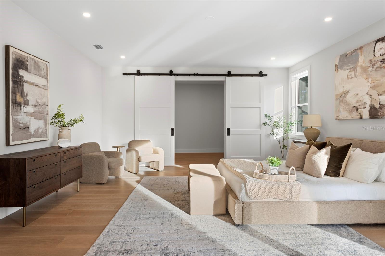 Image 32 of 72 For 4624 San Jose Street