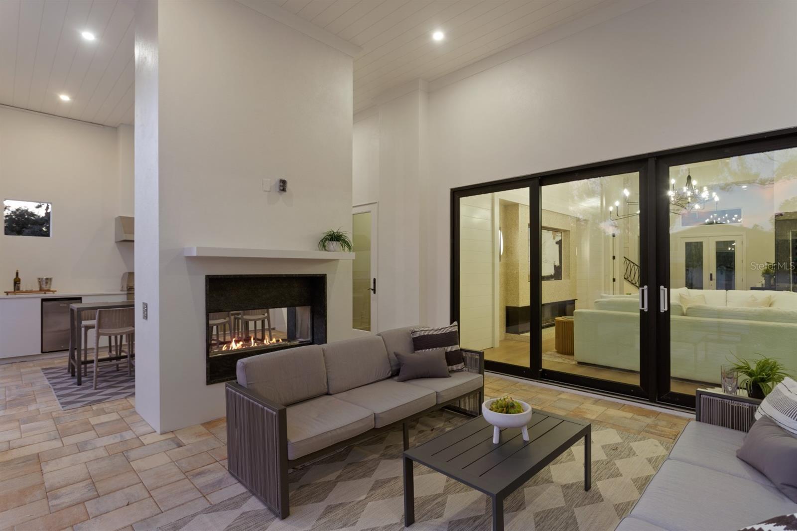 Image 48 of 72 For 4624 San Jose Street