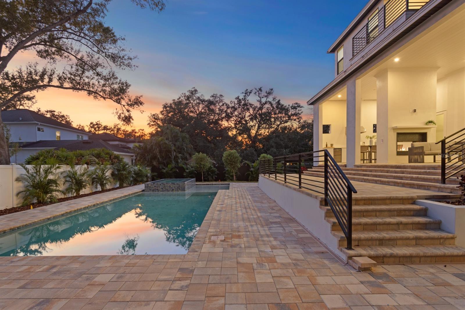 Image 5 of 72 For 4624 San Jose Street