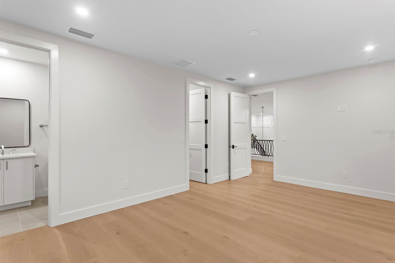 Image 62 of 72 For 4624 San Jose Street