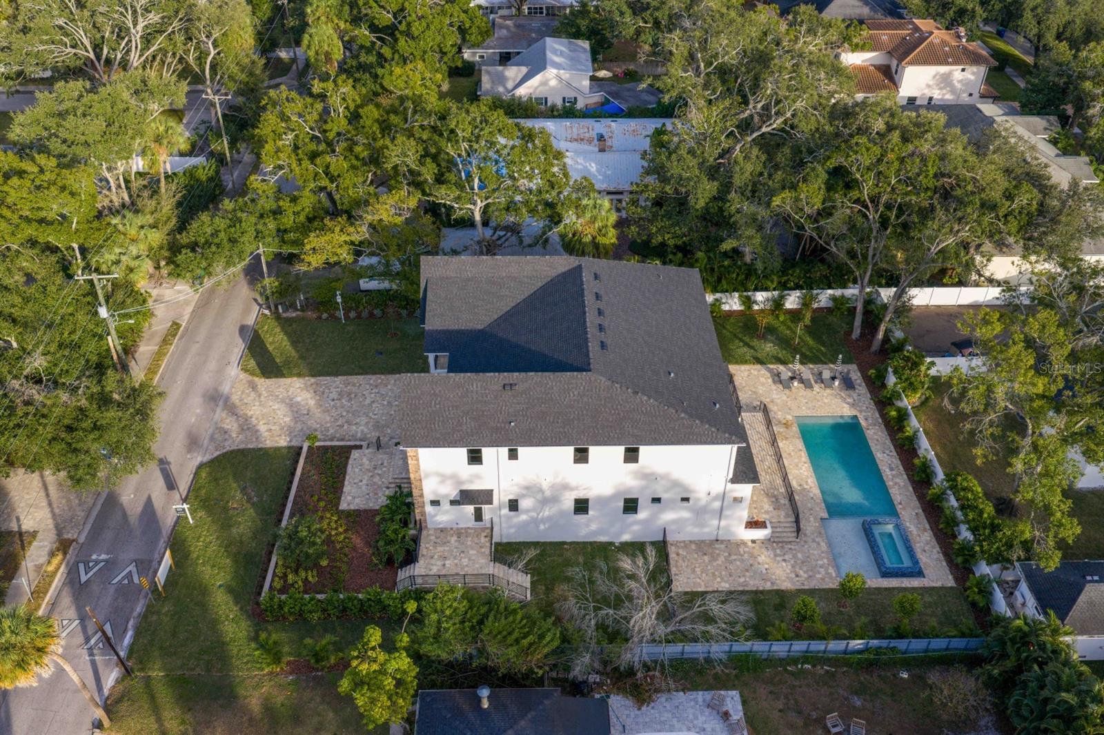 Image 70 of 72 For 4624 San Jose Street