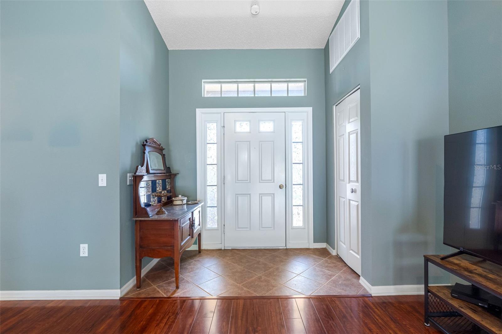 Image 13 of 52 For 18534 Bent Pine Drive