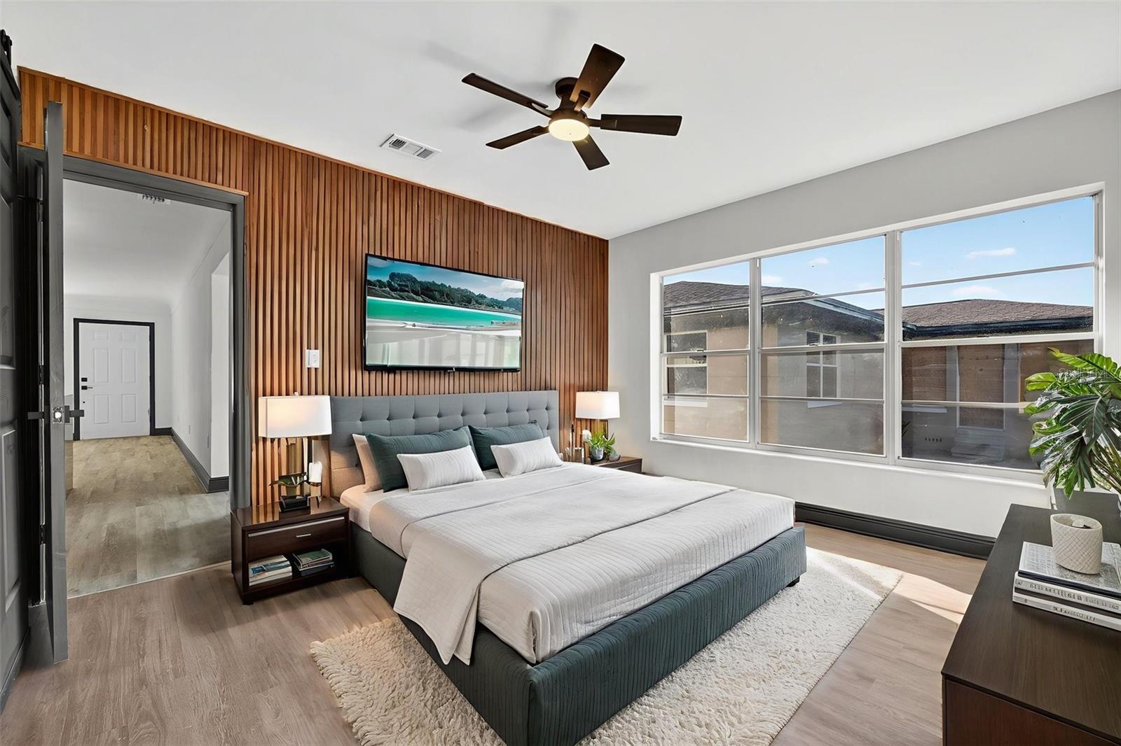 Image 19 of 48 For 2401 42nd Street S