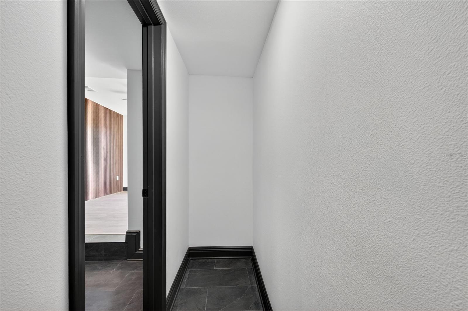 Image 22 of 48 For 2401 42nd Street S