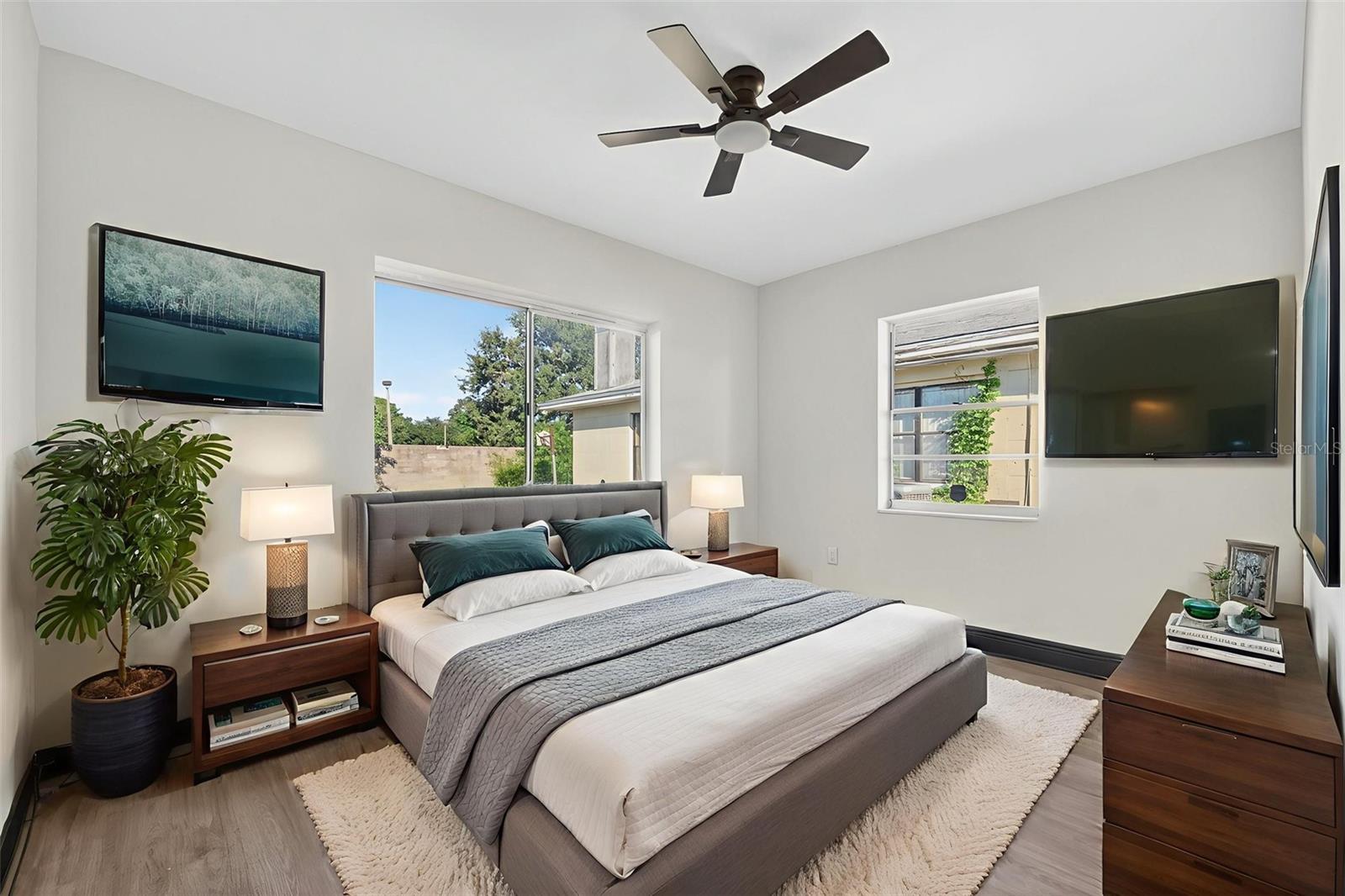 Image 25 of 48 For 2401 42nd Street S