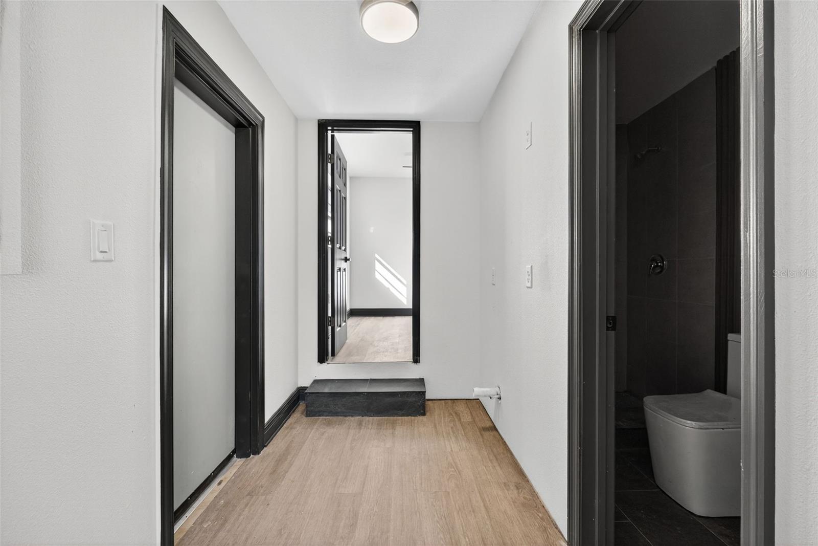 Image 30 of 48 For 2401 42nd Street S