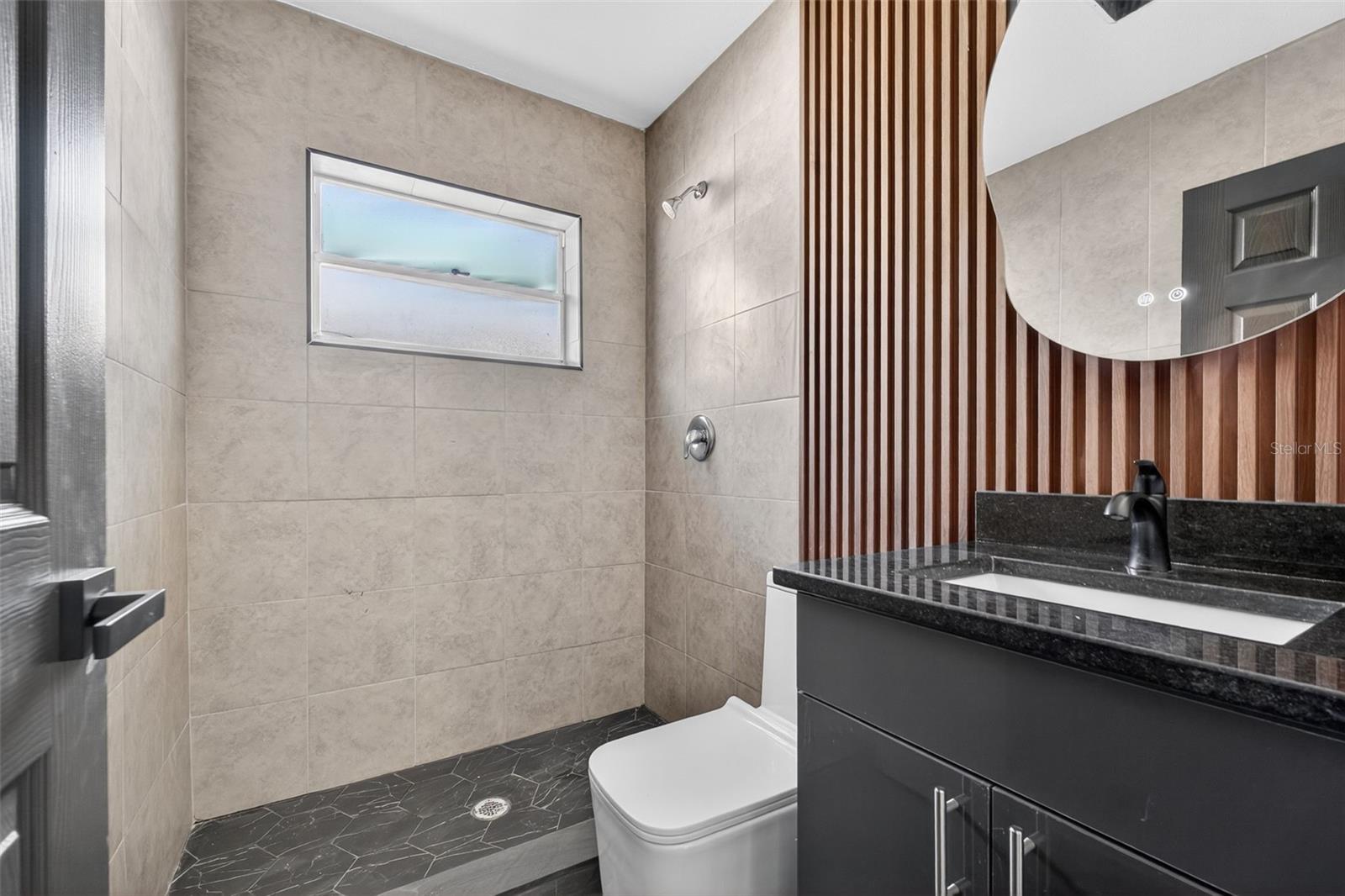 Image 31 of 48 For 2401 42nd Street S