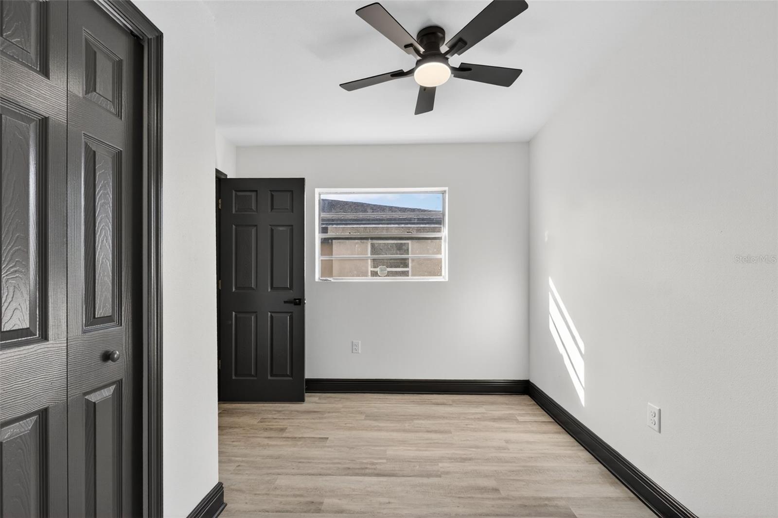 Image 38 of 48 For 2401 42nd Street S