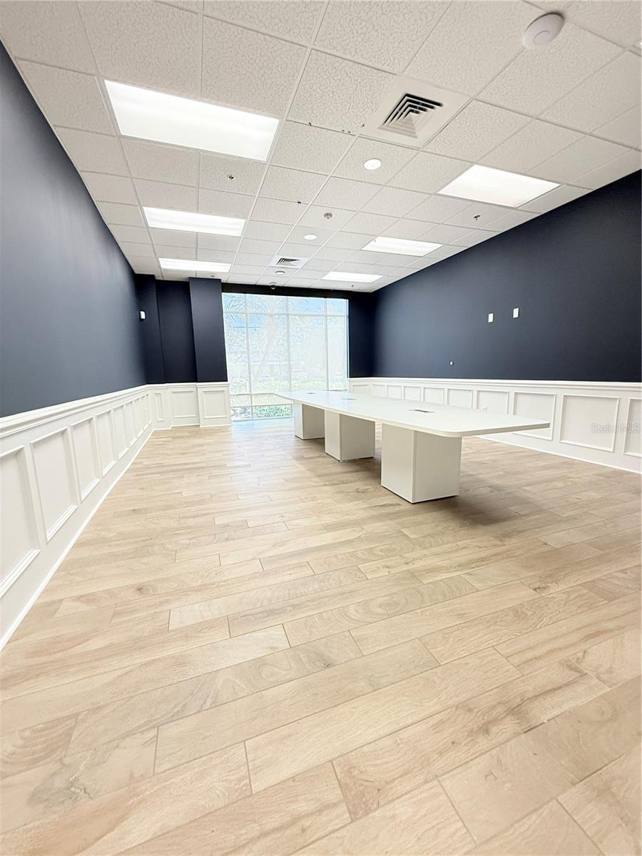 Listing photo id 9 for 5402 Laurel Street 109 & 220