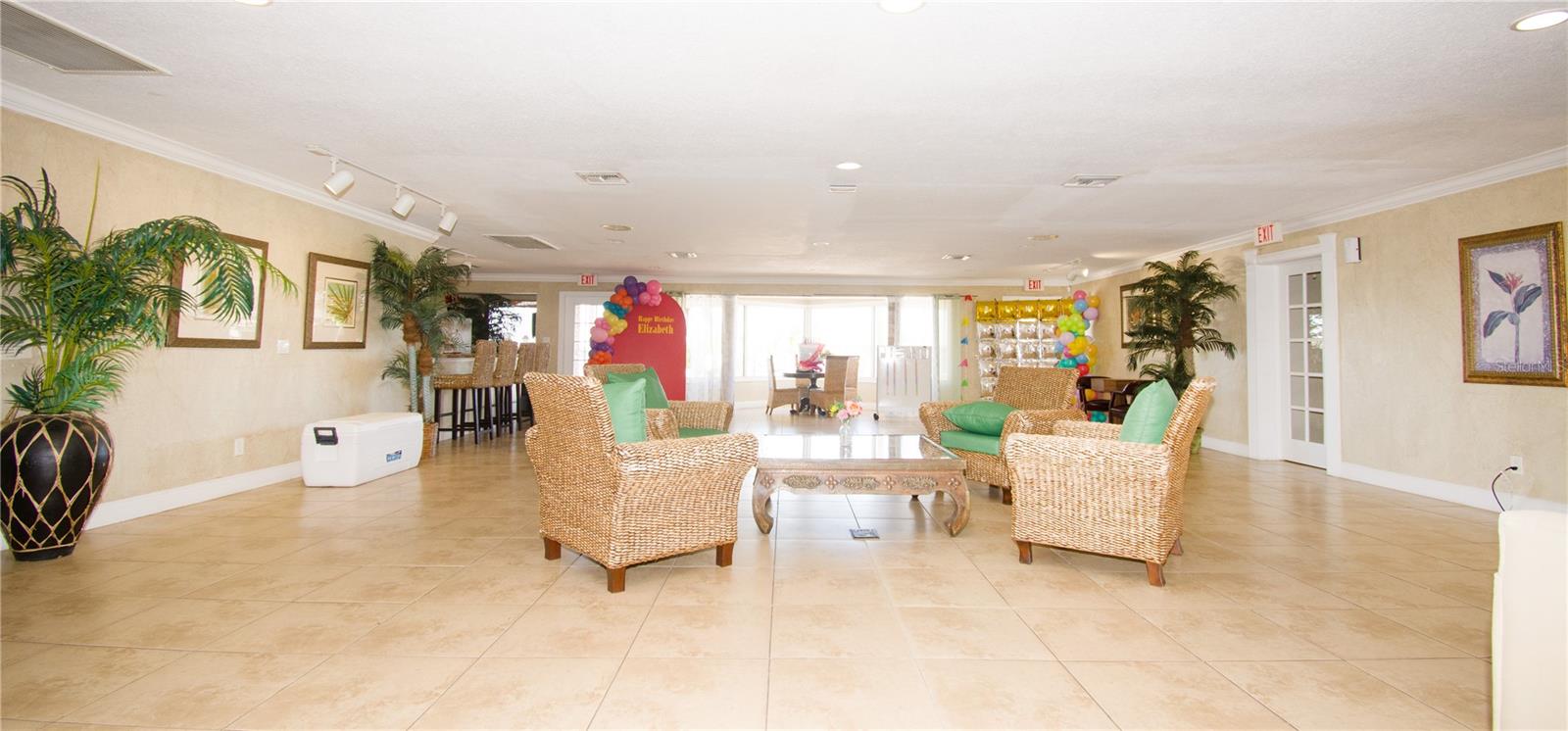 Listing photo id 25 for 13830 Orange Sunset Drive 202