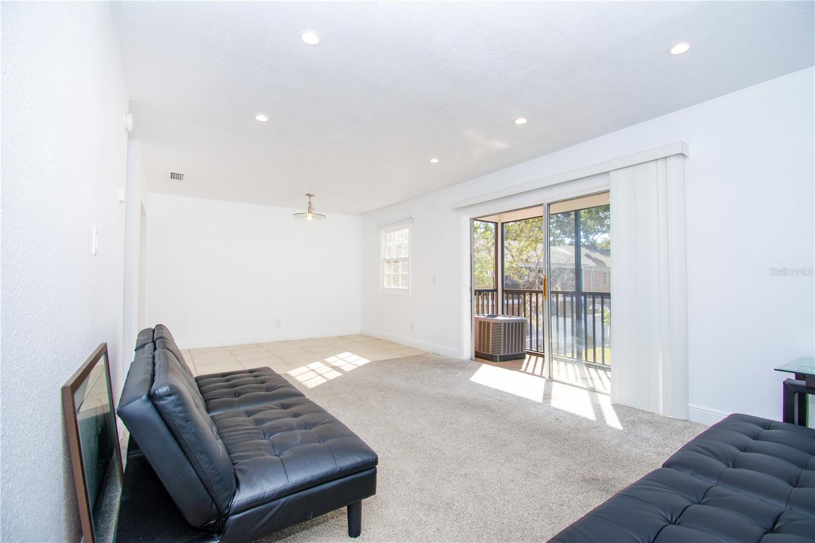 Listing photo id 2 for 13830 Orange Sunset Drive 202