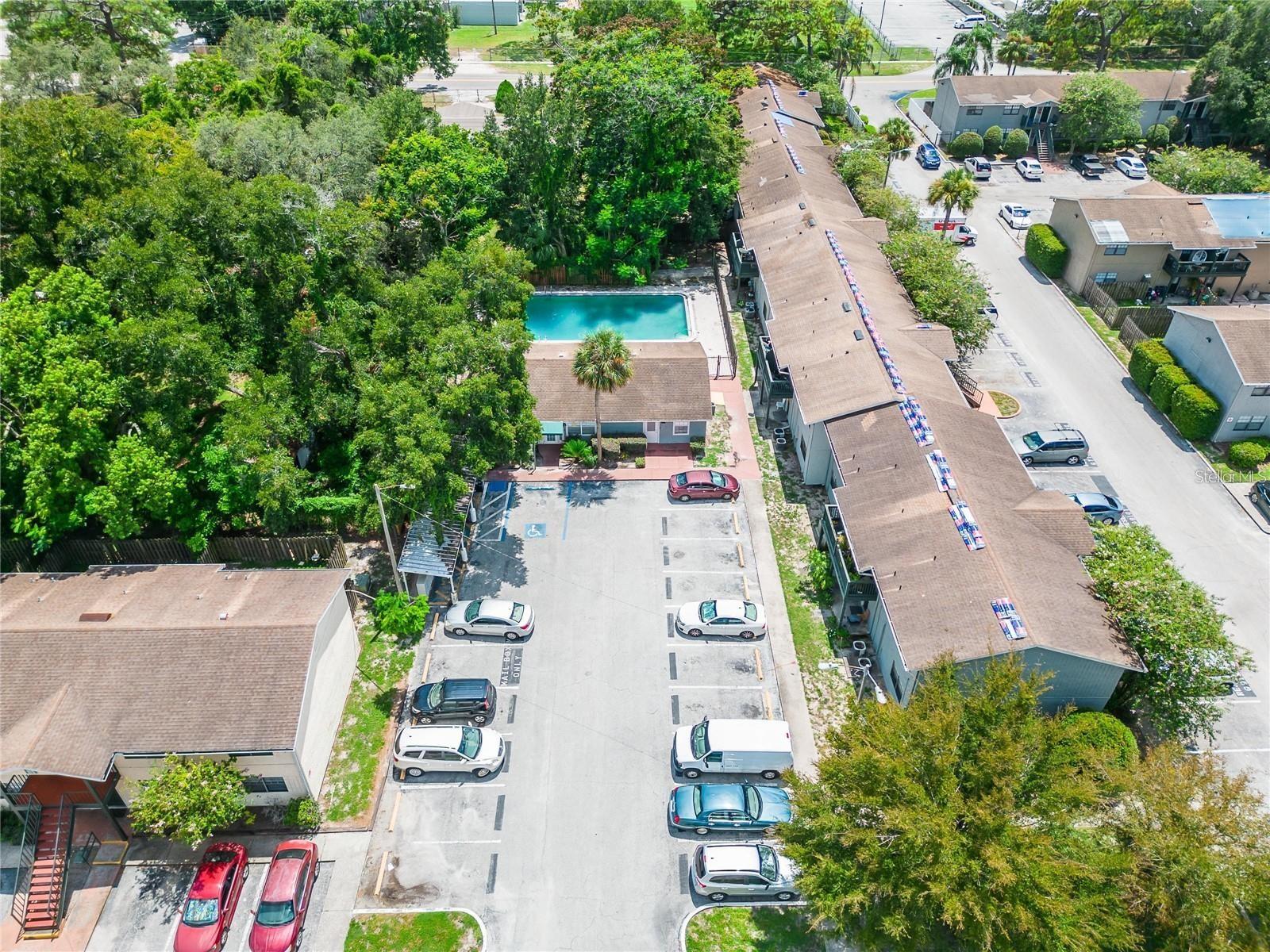 Image 18 of 20 For 12401 Hibiscus Oak Place 101