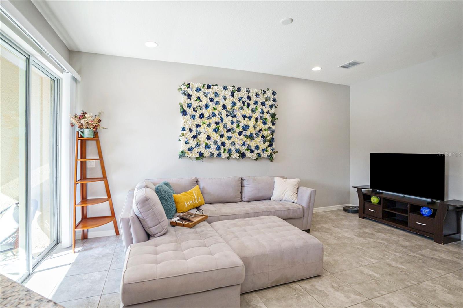 Image 7 of 29 For 1603 Vineyard Lane