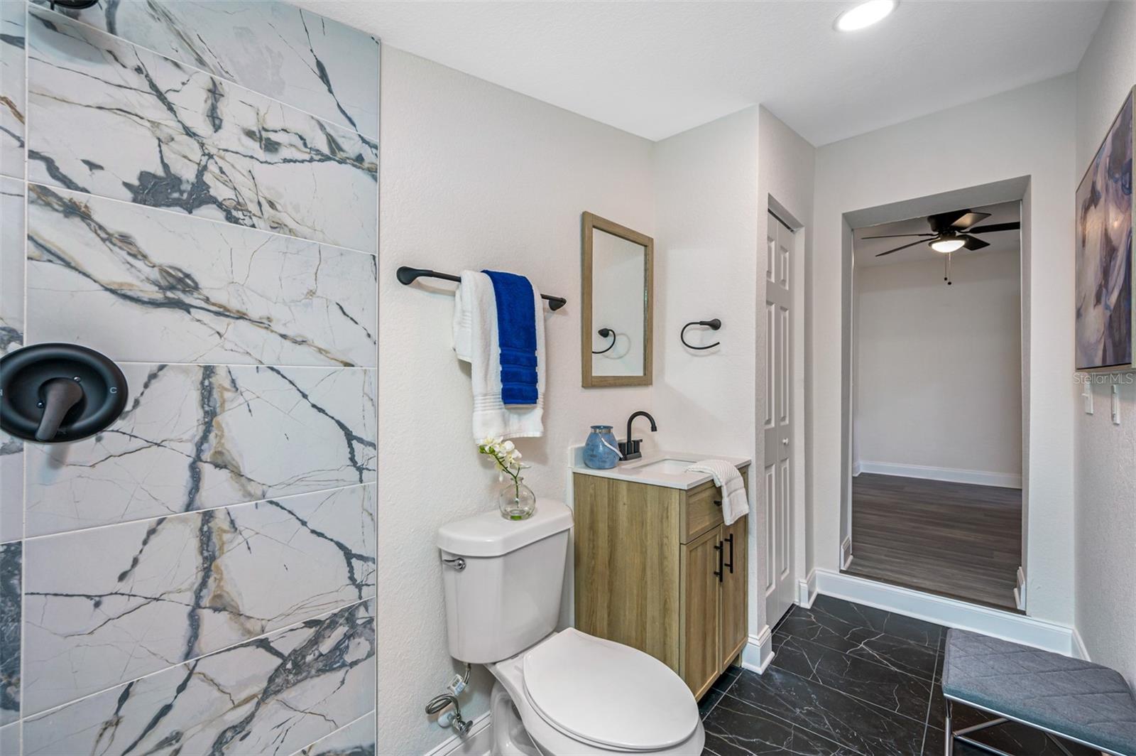 Image 24 of 33 For 4934 10th Avenue S