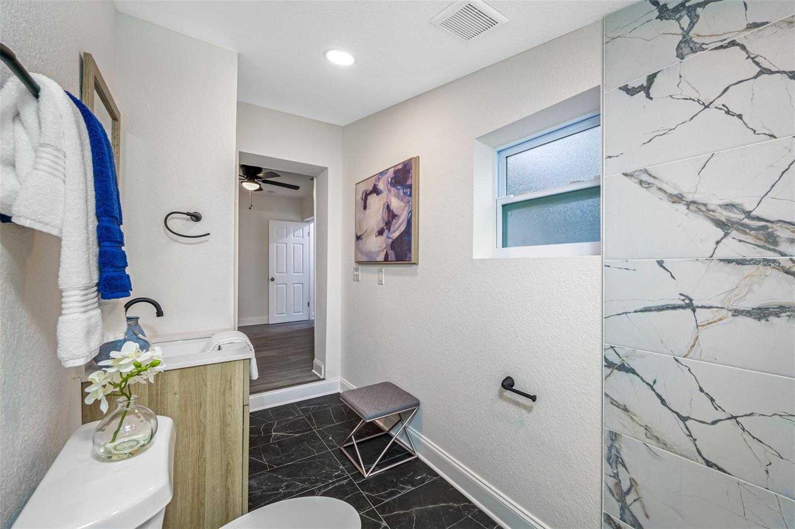 Image 25 of 33 For 4934 10th Avenue S