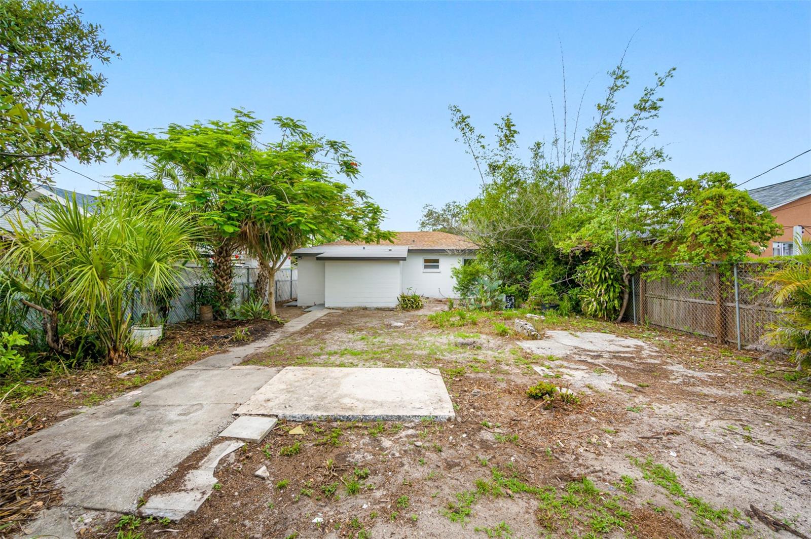 Image 29 of 33 For 4934 10th Avenue S