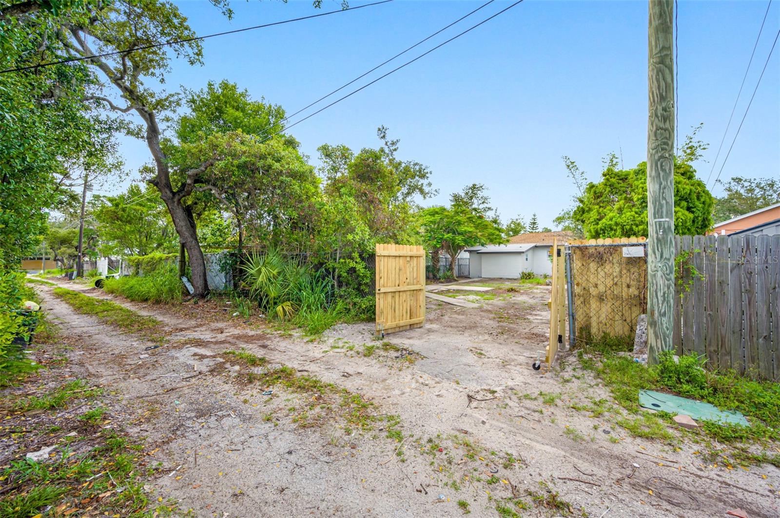 Image 30 of 33 For 4934 10th Avenue S