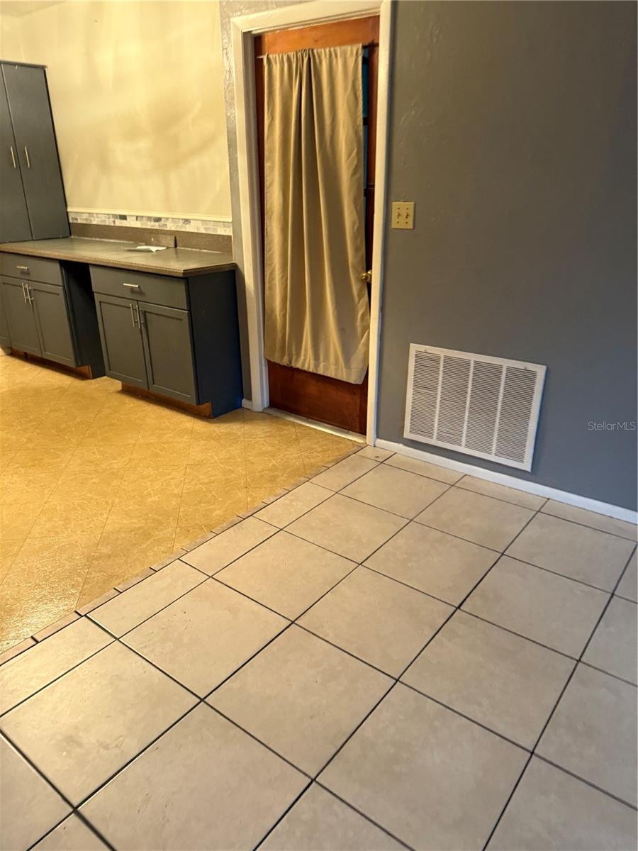 Image 44 of 78 For 4709 Gazania Street