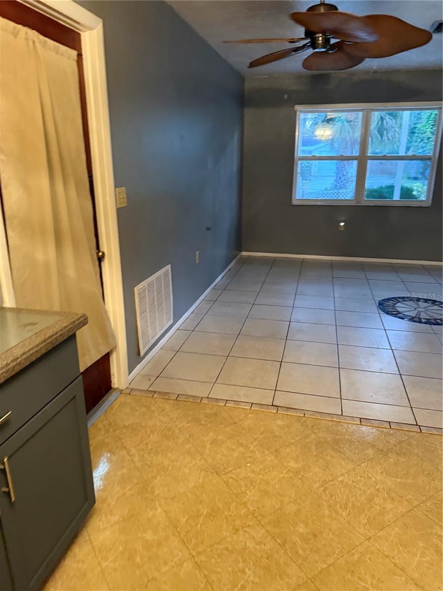 Image 54 of 78 For 4709 Gazania Street