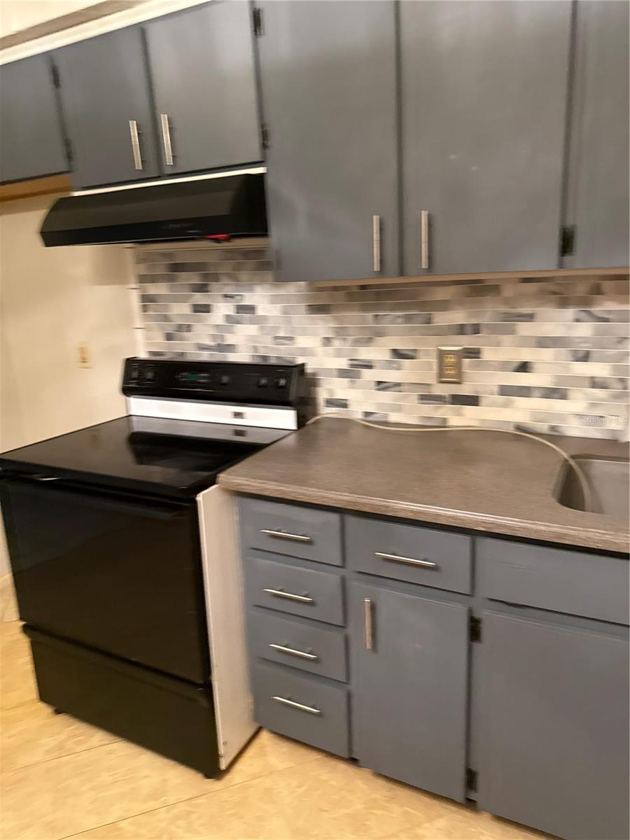 Image 72 of 78 For 4709 Gazania Street