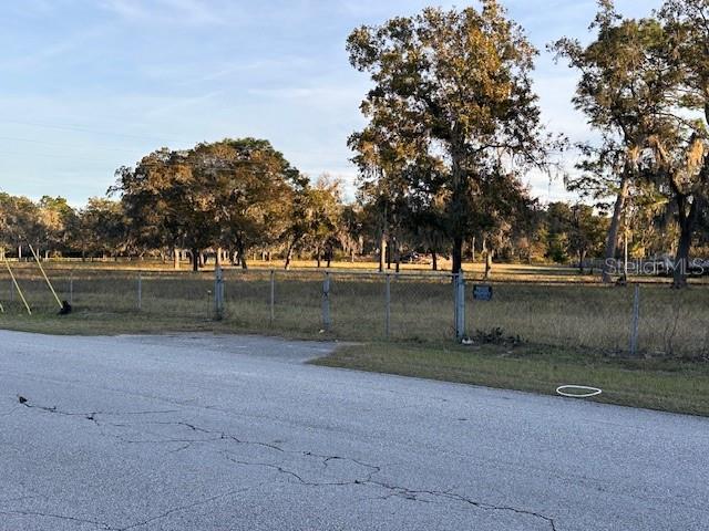 Listing photo id 0 for 0 Oakwood Drive