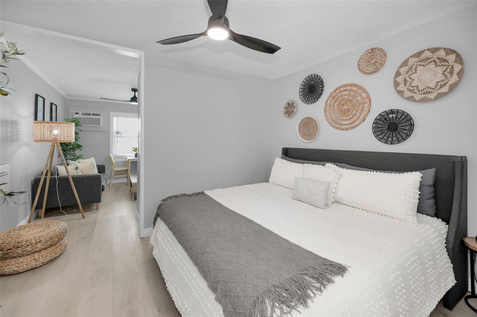 Image 13 of 31 For 2700 Gulf Boulevard W6