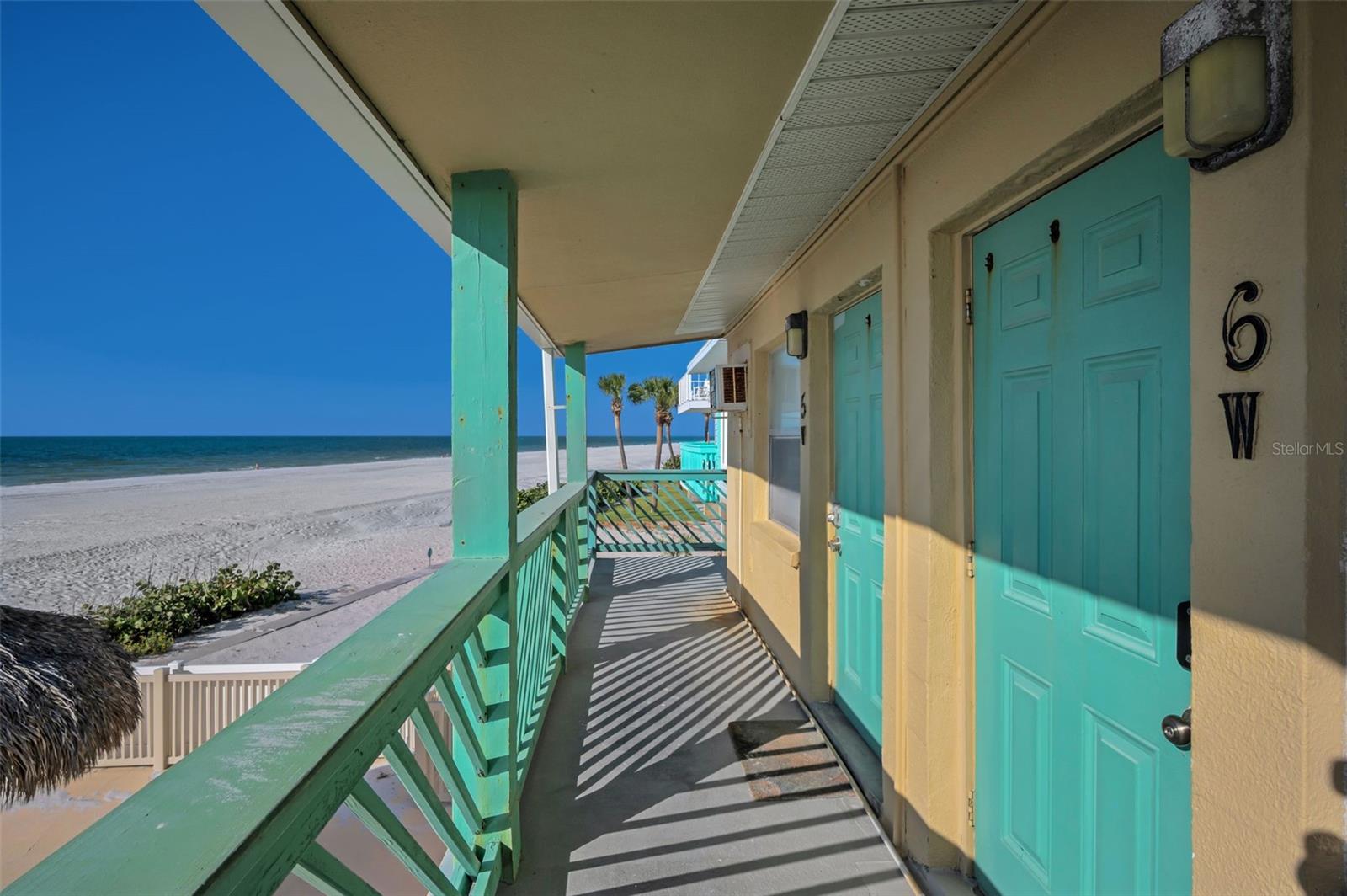 Image 19 of 31 For 2700 Gulf Boulevard W6