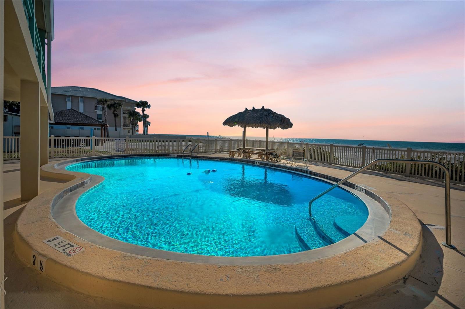 Image 22 of 31 For 2700 Gulf Boulevard W6