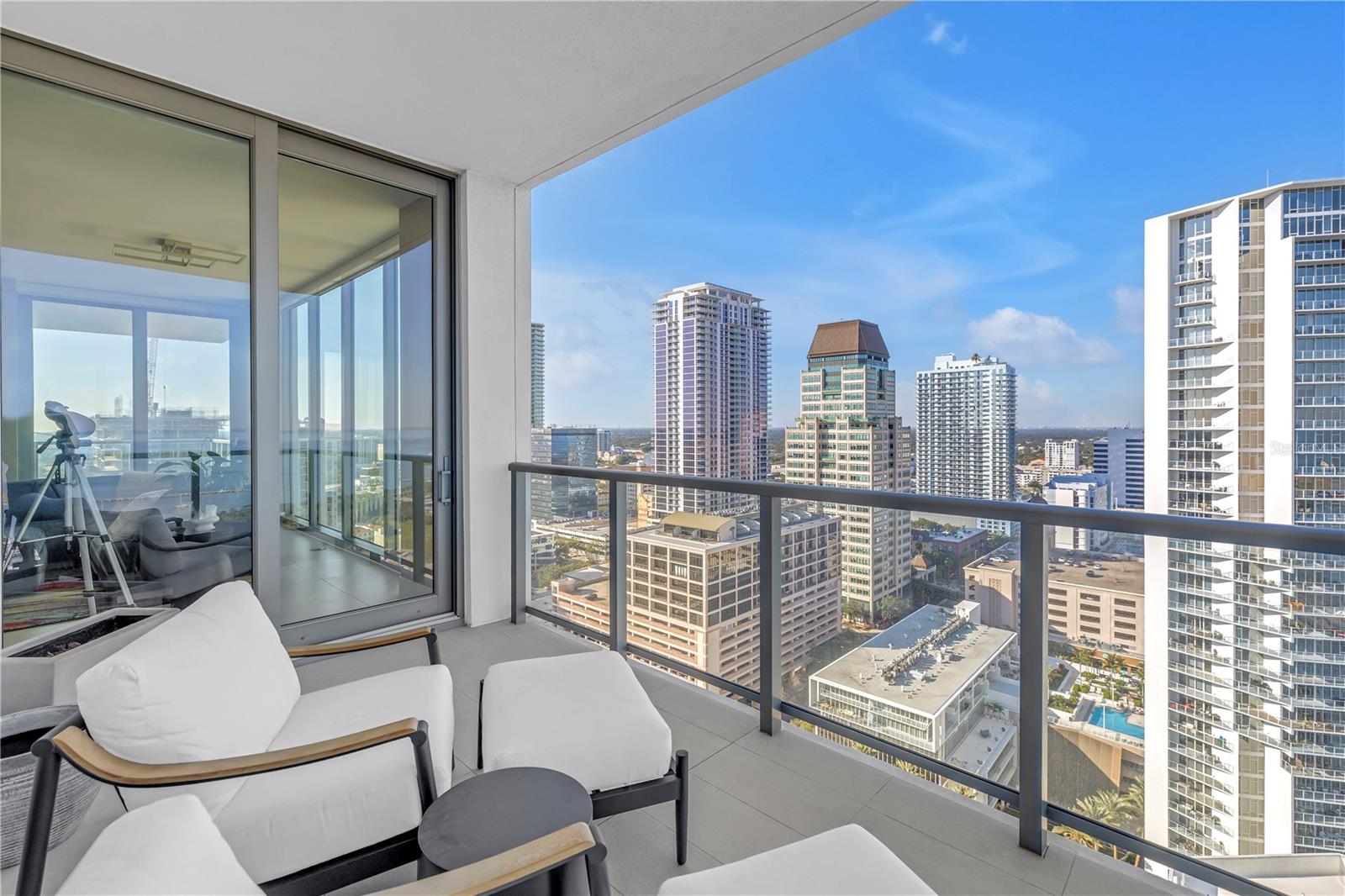 Image 10 of 45 For 301 1st Street S 2504