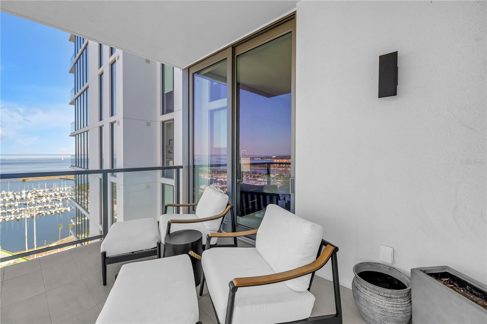 Image 11 of 45 For 301 1st Street S 2504