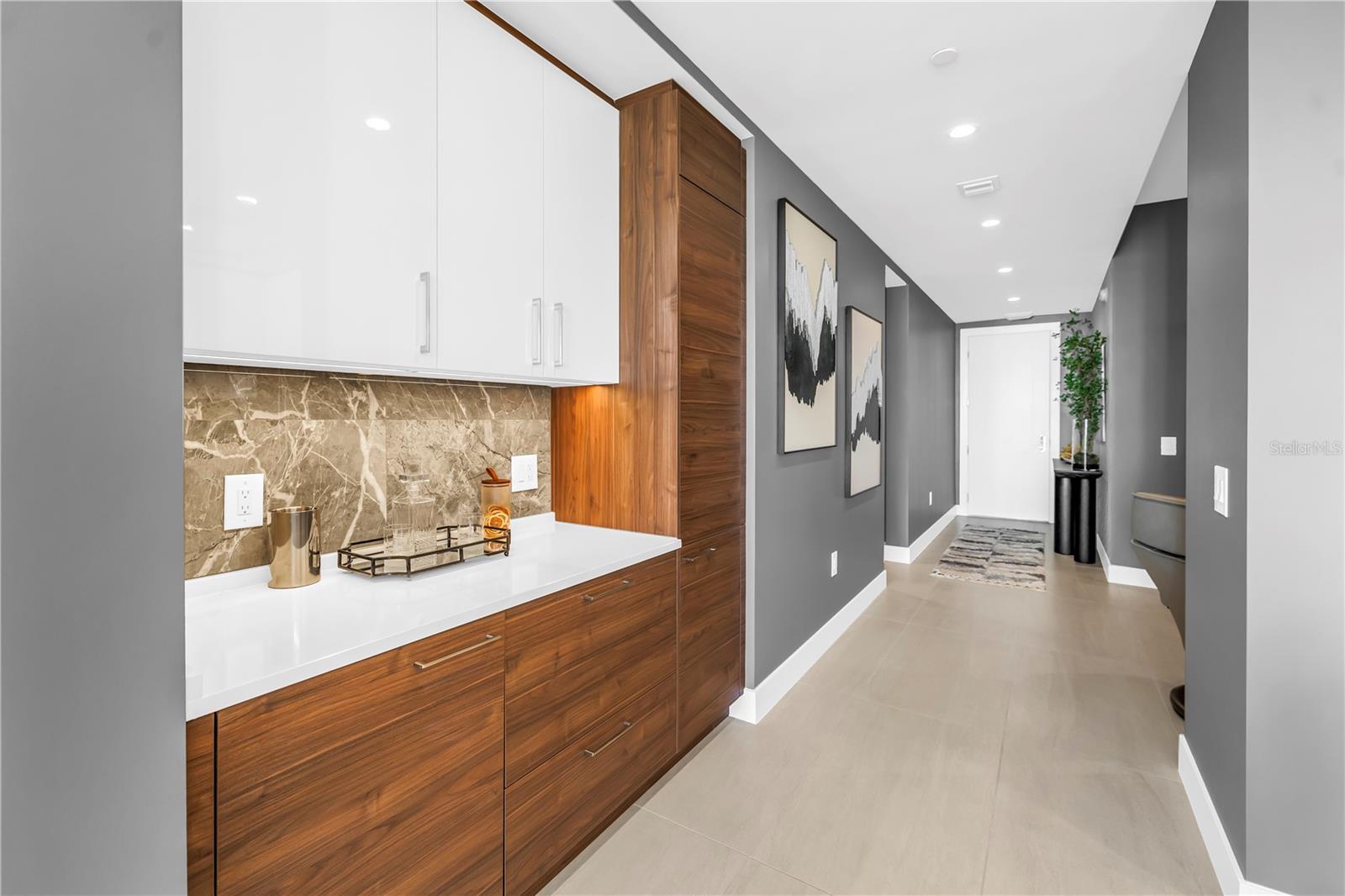 Image 19 of 45 For 301 1st Street S 2504