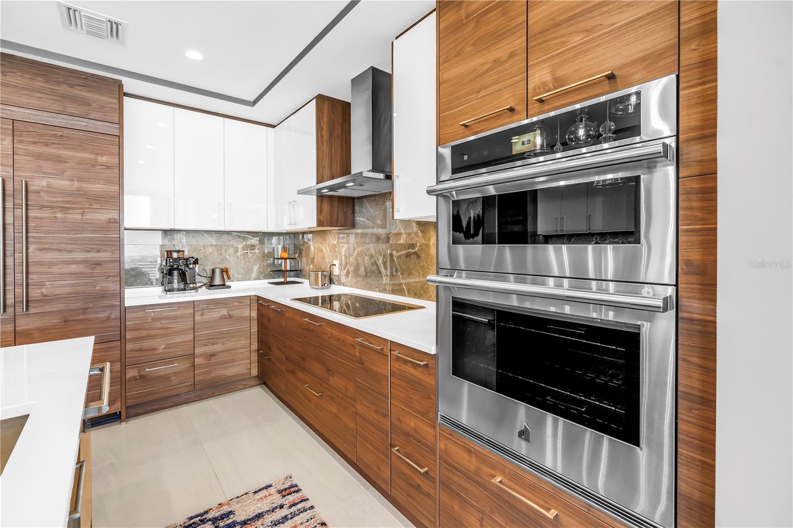 Image 25 of 45 For 301 1st Street S 2504