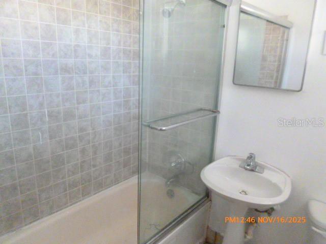 Image 14 of 24 For 9728 Groveland Street