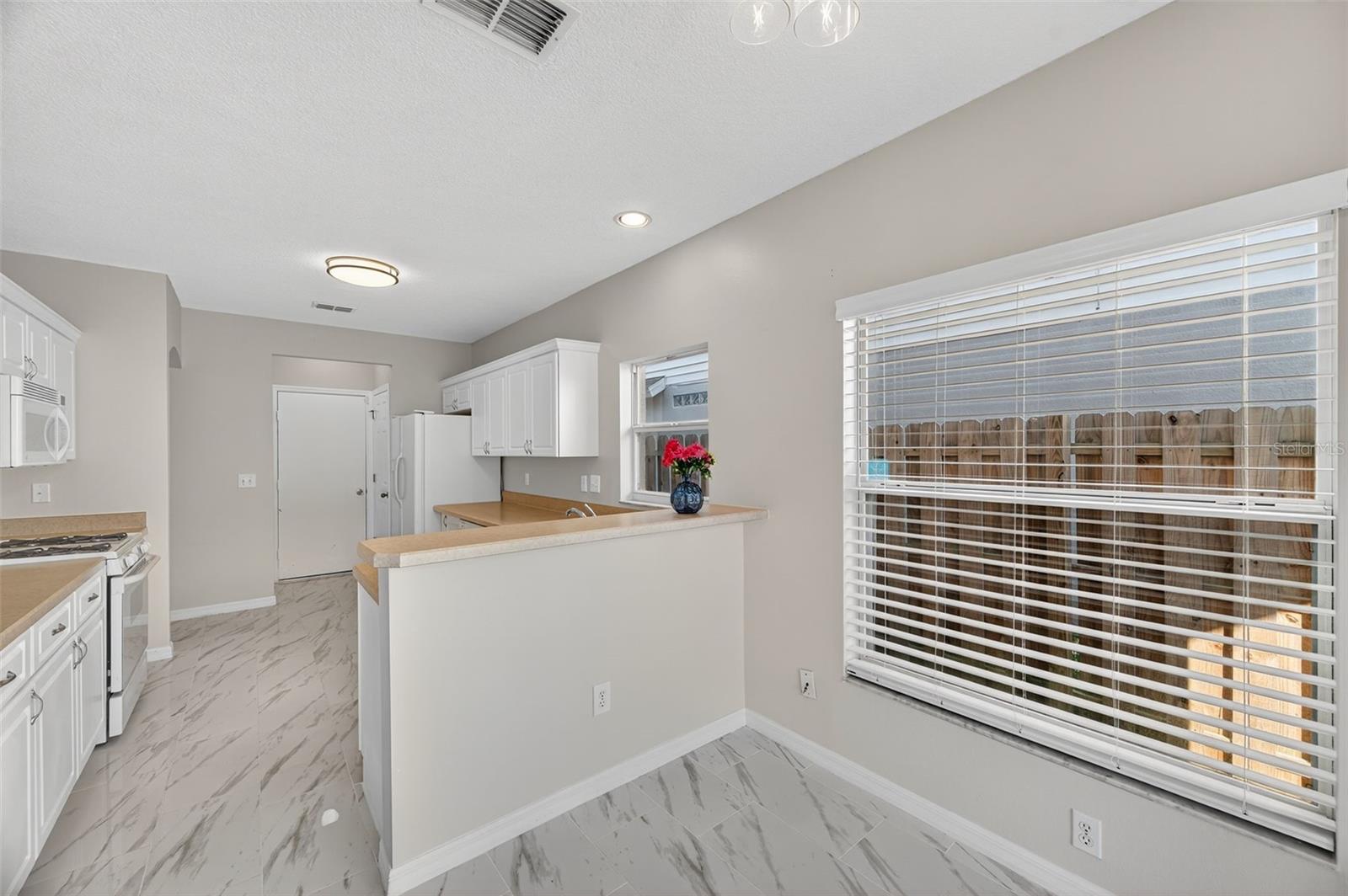 Image 20 of 60 For 28632 Seashell Court