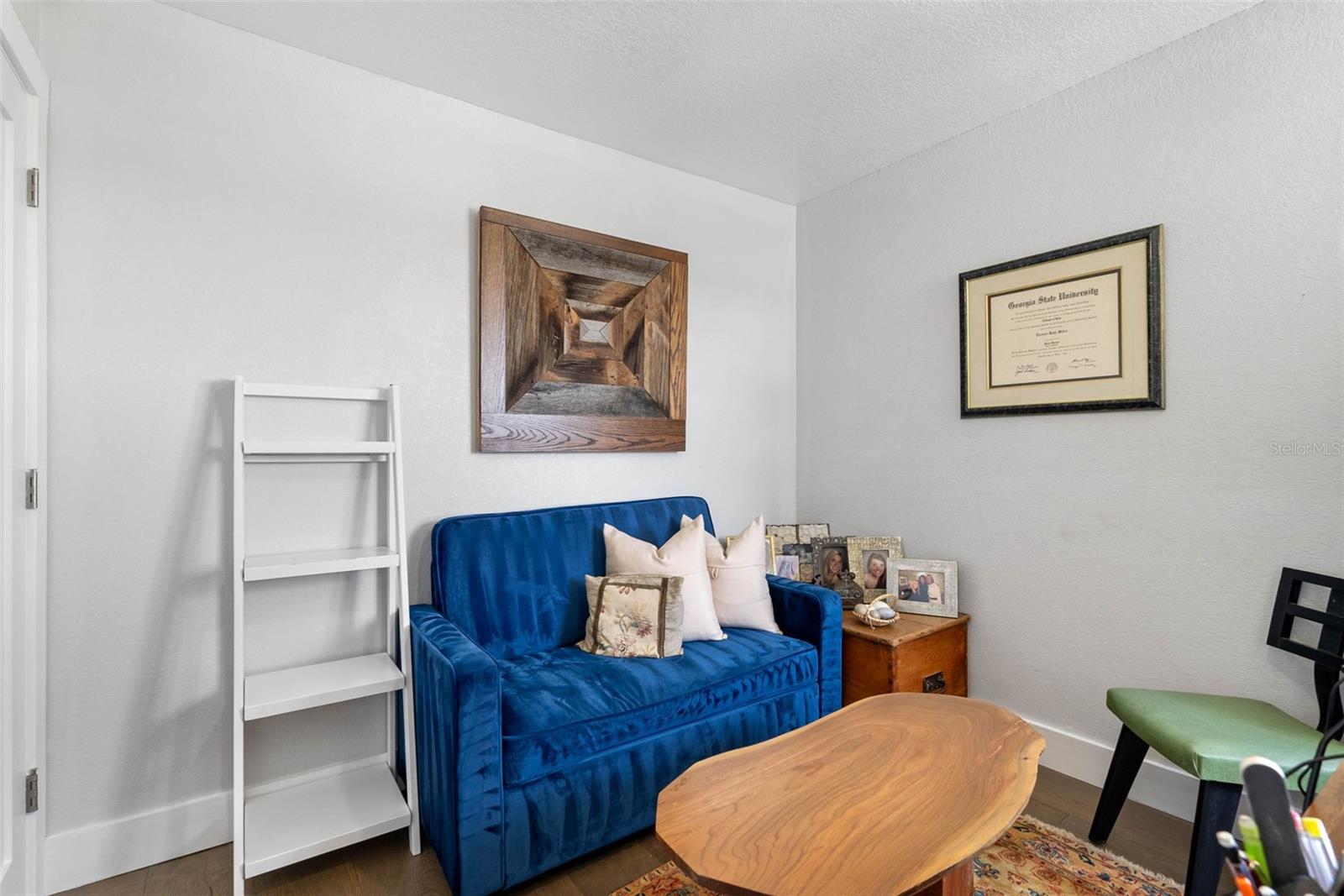 Image 26 of 51 For 1848 Shore Drive S 501