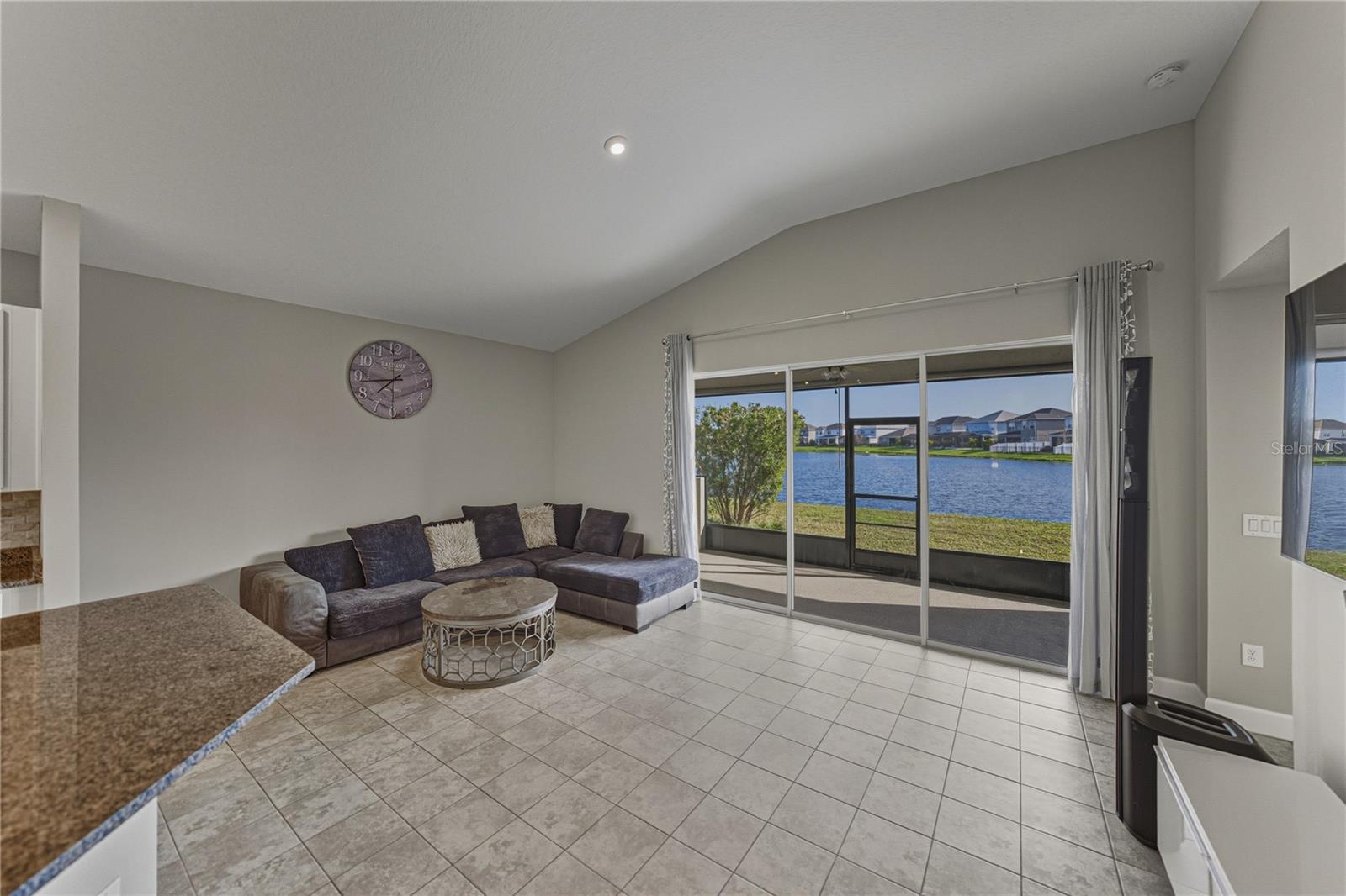 Image 20 of 51 For 34014 Astoria Circle