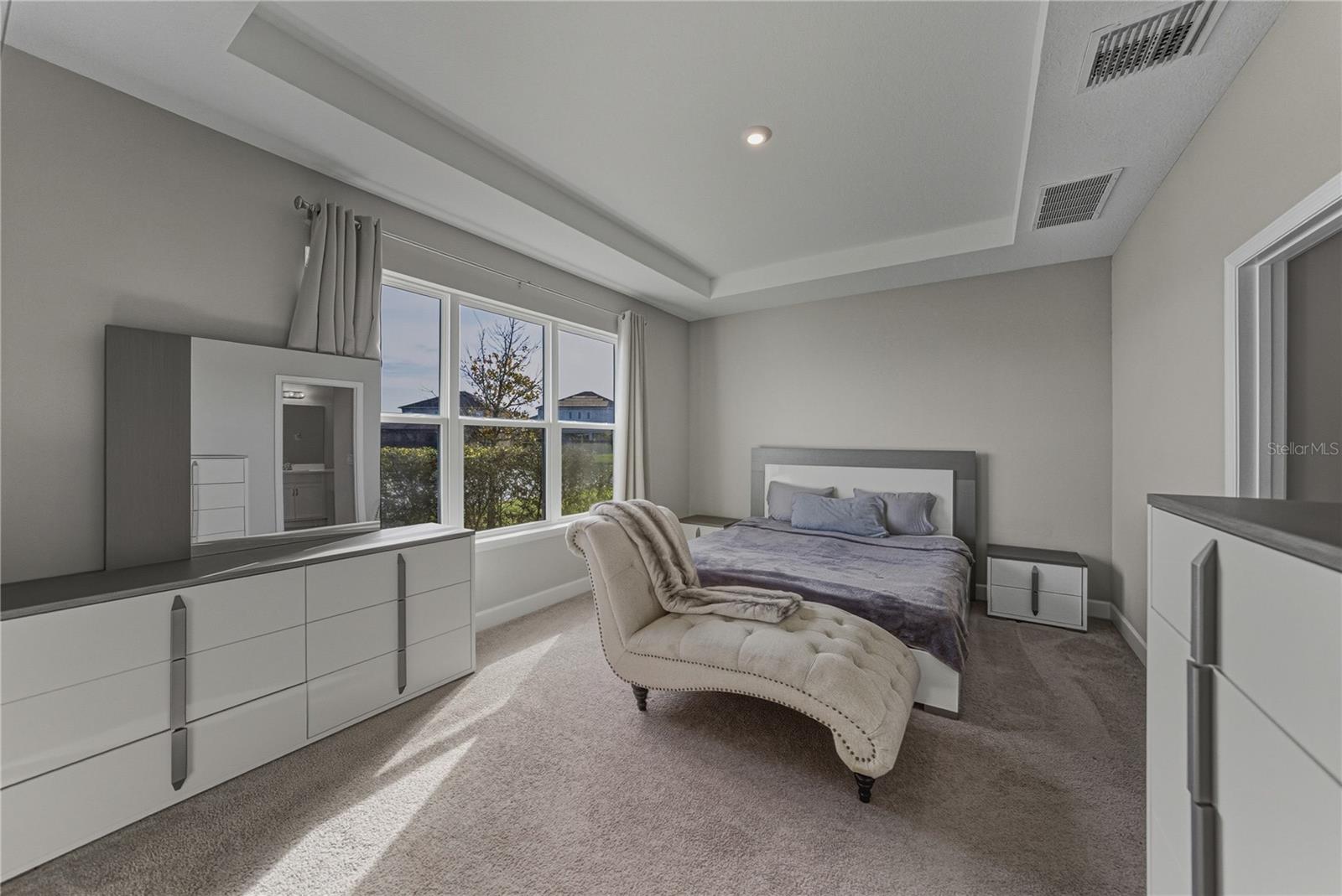 Image 21 of 51 For 34014 Astoria Circle