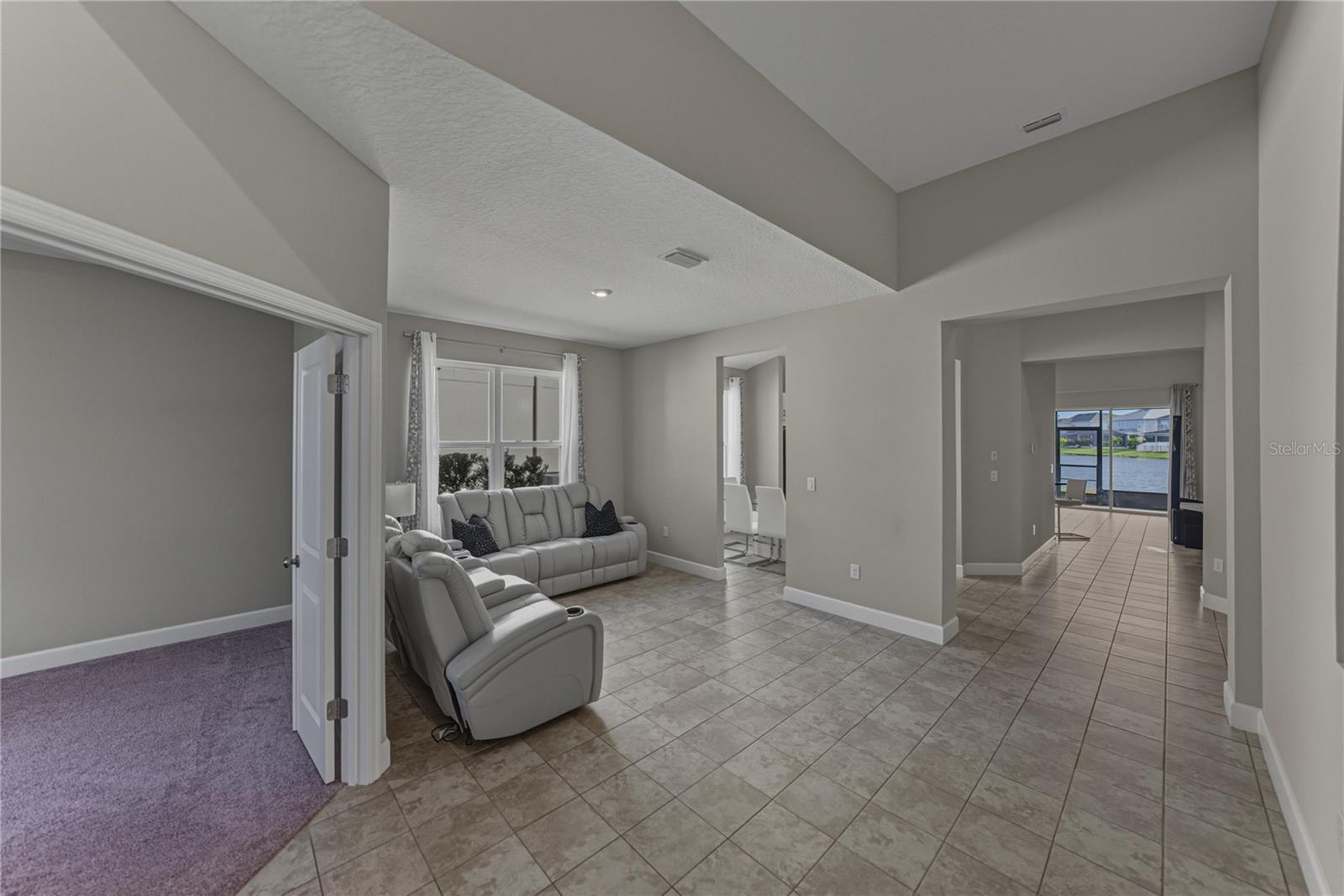 Image 8 of 51 For 34014 Astoria Circle