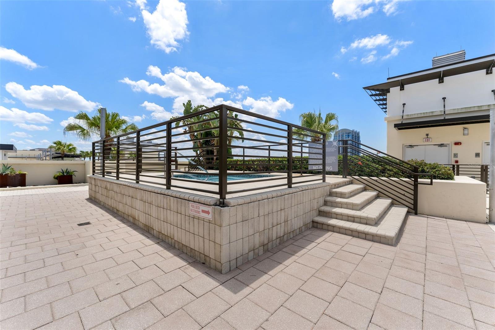 Image 21 of 37 For 1120 Kennedy Boulevard 315