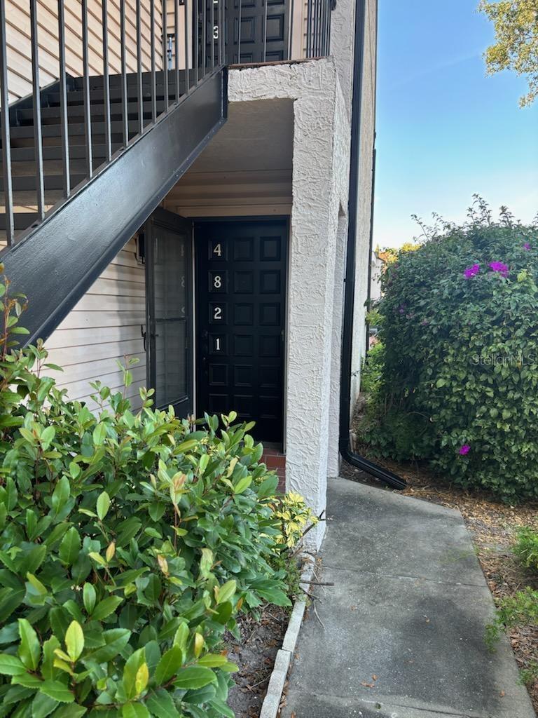 Listing Details for 4821 Puritan Circle 104, TAMPA, FL 33617